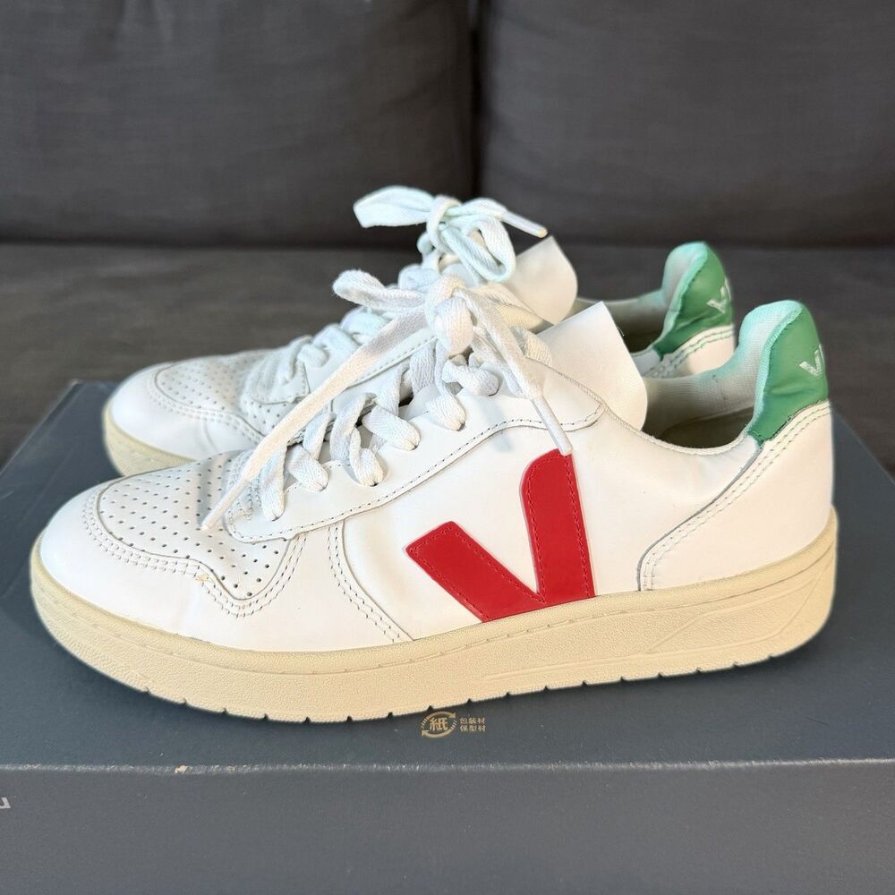 Veja V-10 Extra White Nautico Green Red Athletic Sneakers Women's Size 6
